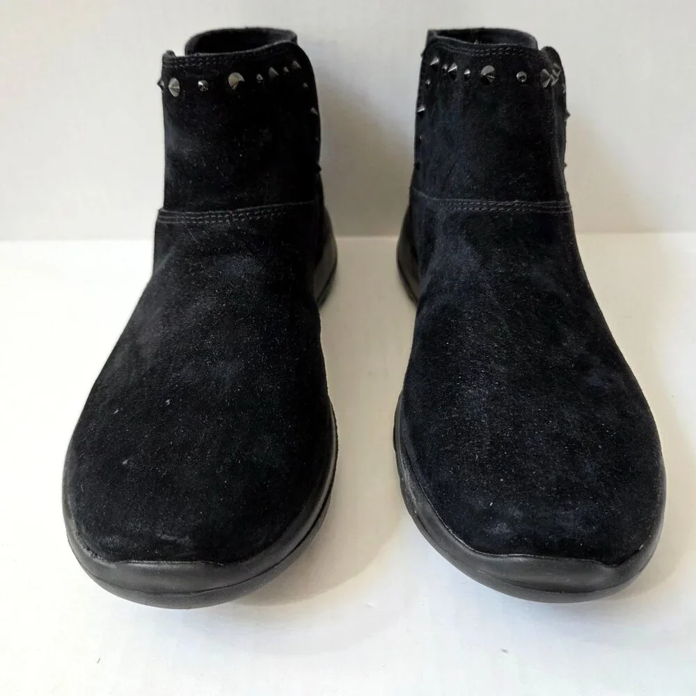 Skechers Boots Womens 9.5 Black Suede On the Go Walk Joy Studded Ankle Booties